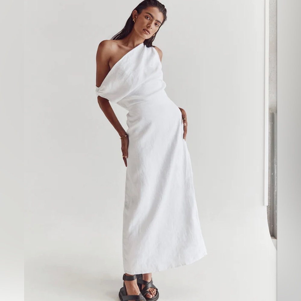 Dissh Cass White Linen ASYM Dress